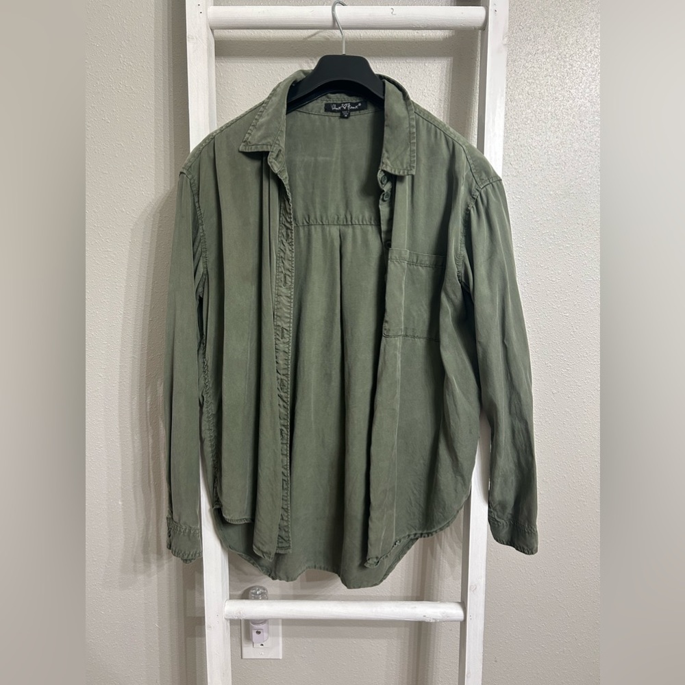 Forest green button up